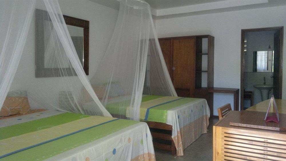 Talima Beach Villas & Dive Resort Cebu Exterior foto