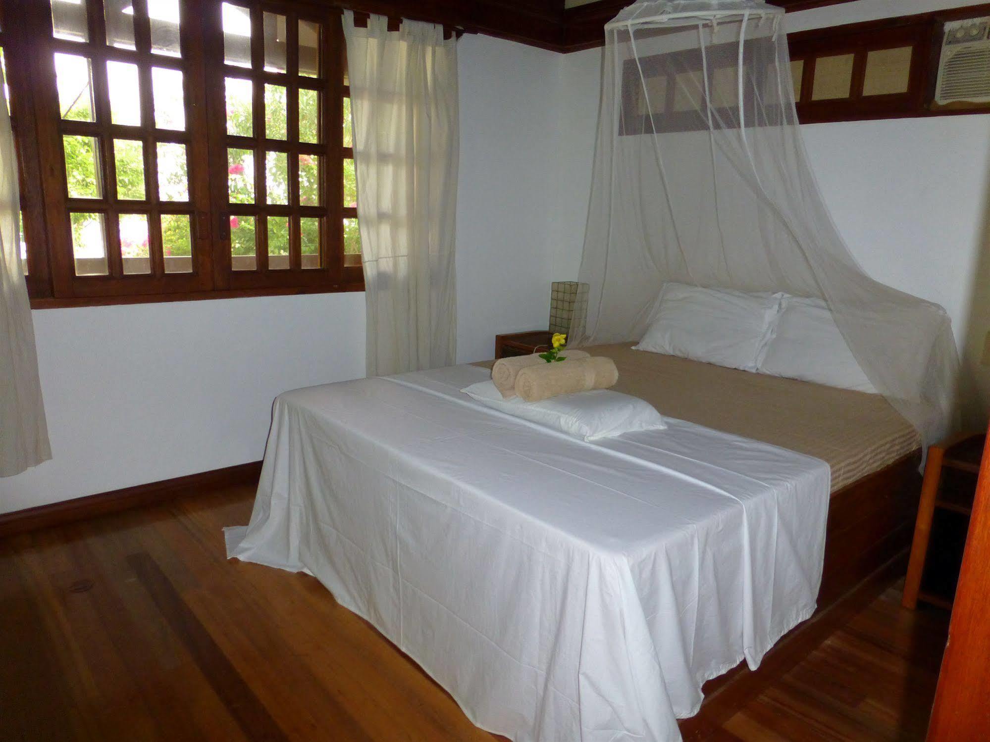 Talima Beach Villas & Dive Resort Cebu Exterior foto