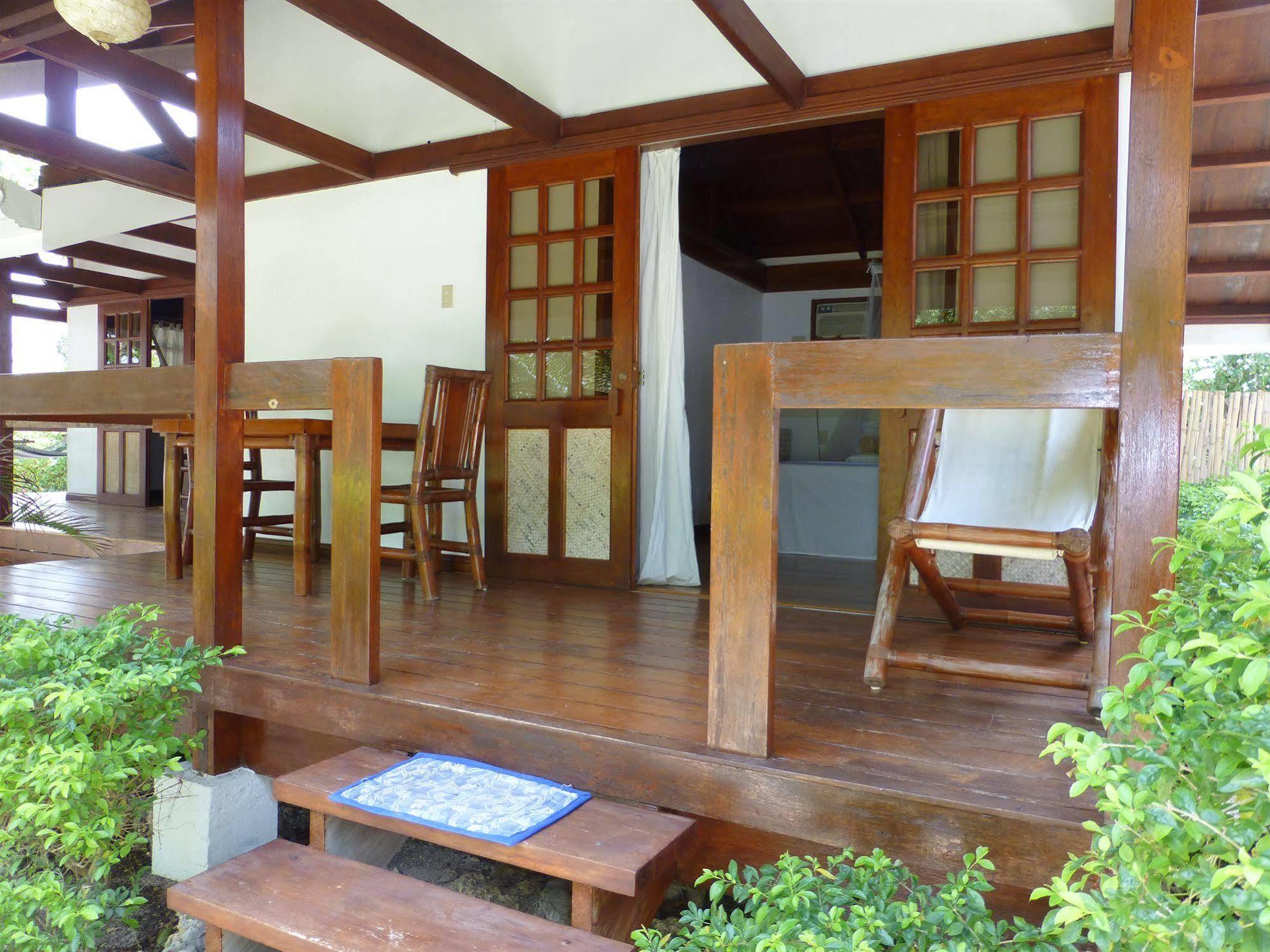 Talima Beach Villas & Dive Resort Cebu Exterior foto