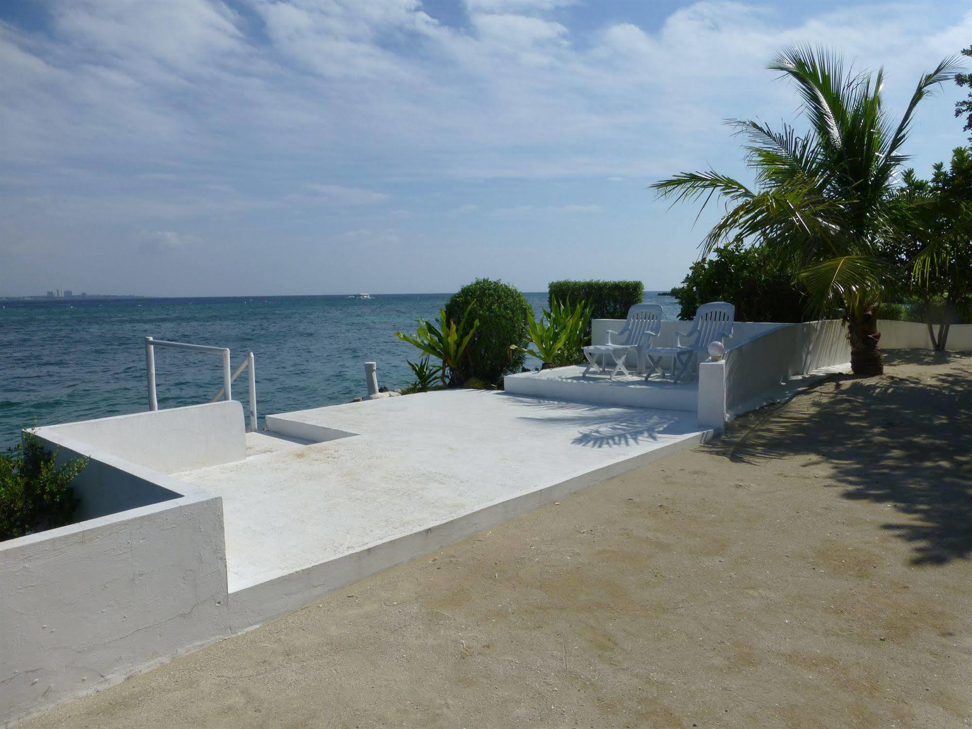 Talima Beach Villas & Dive Resort Cebu Exterior foto